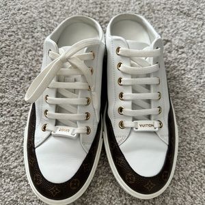 Louis Vuitton sneaker slides